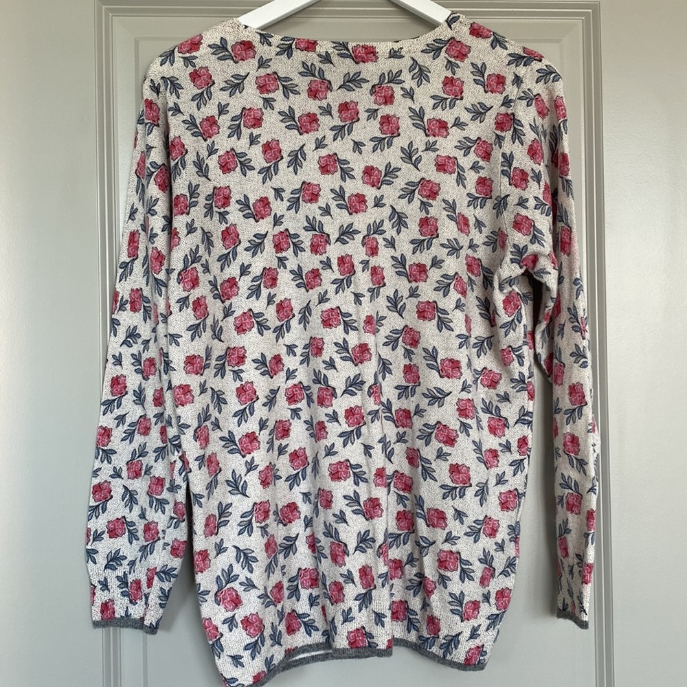 Women’s Loft Lightweight Sweater - Picture 3 of 5